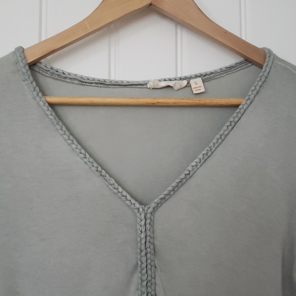Lucy & Laurel Long Sleeve Top - Picture 2 of 5